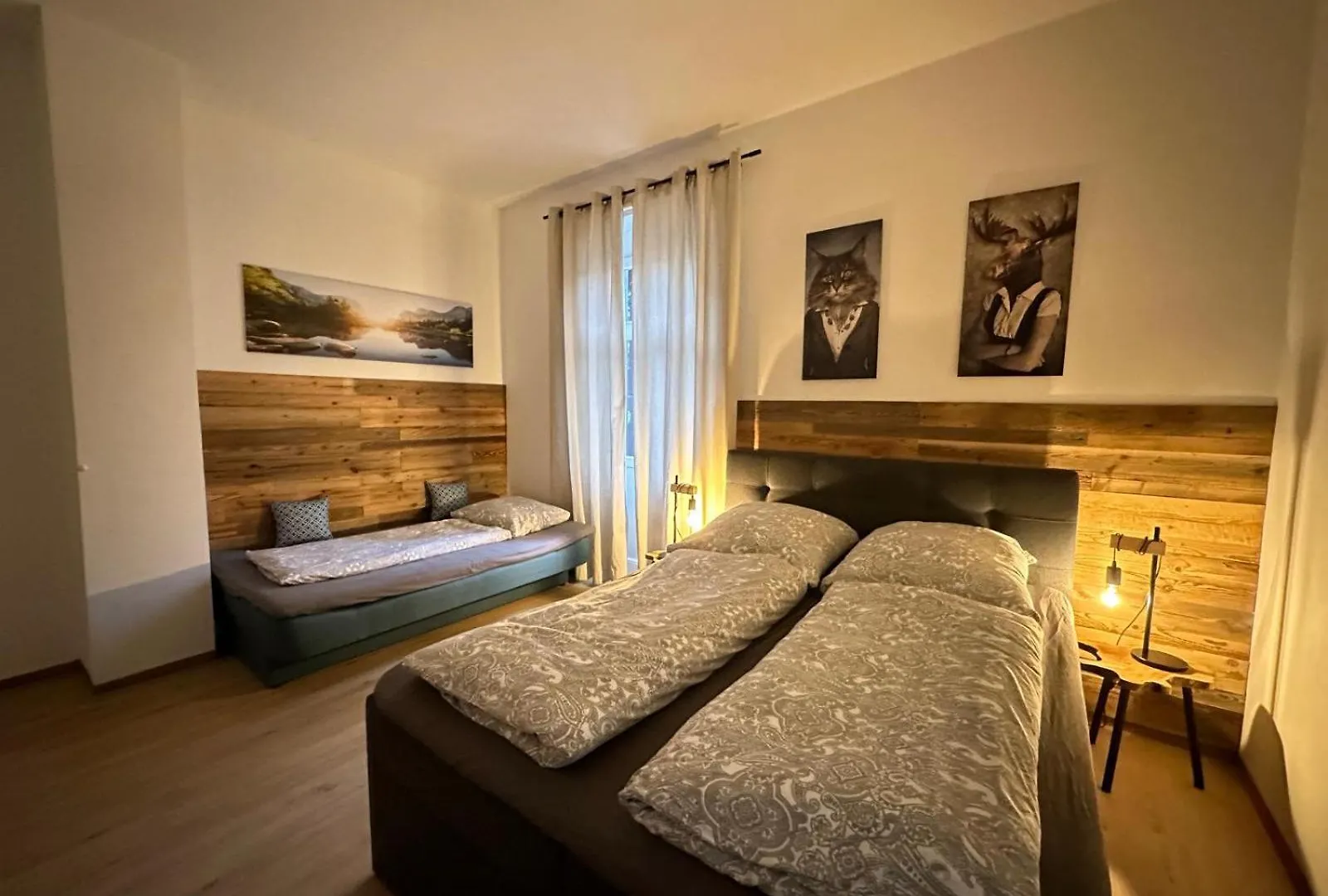 Apartment Ferienwohnungen Schweizerhaus Dresden